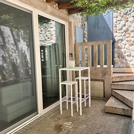 Garden Castle Apartment
