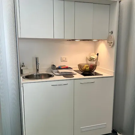 Garden Castle Apartment Desenzano del Garda