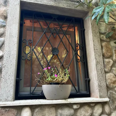 Garden Castle Apartment *
