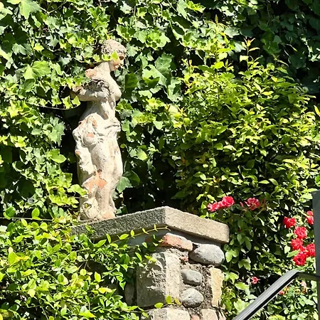Apartment Garden Castle Desenzano del Garda