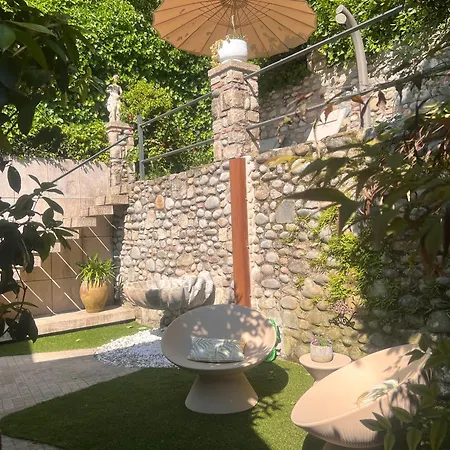 Garden Castle * Desenzano del Garda